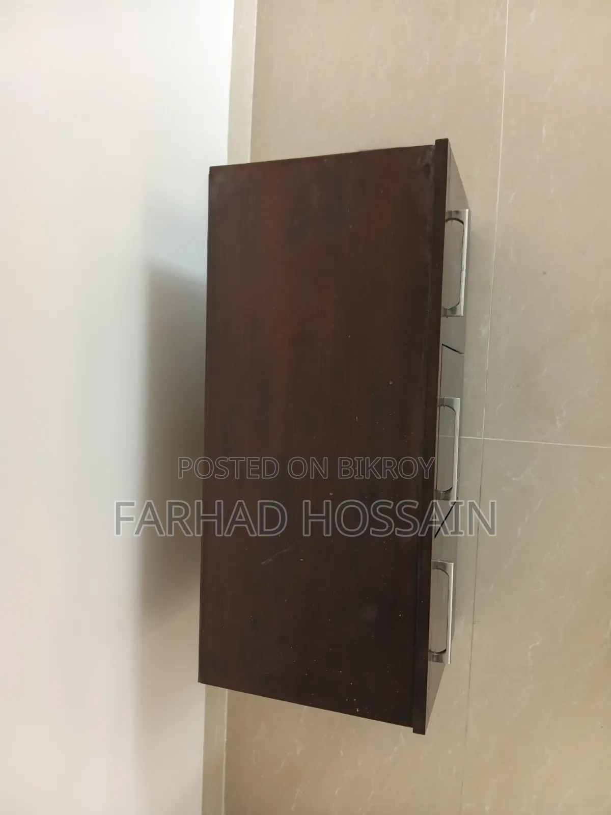 উডেন সাইডবোর্ড ক্যাবিনেট