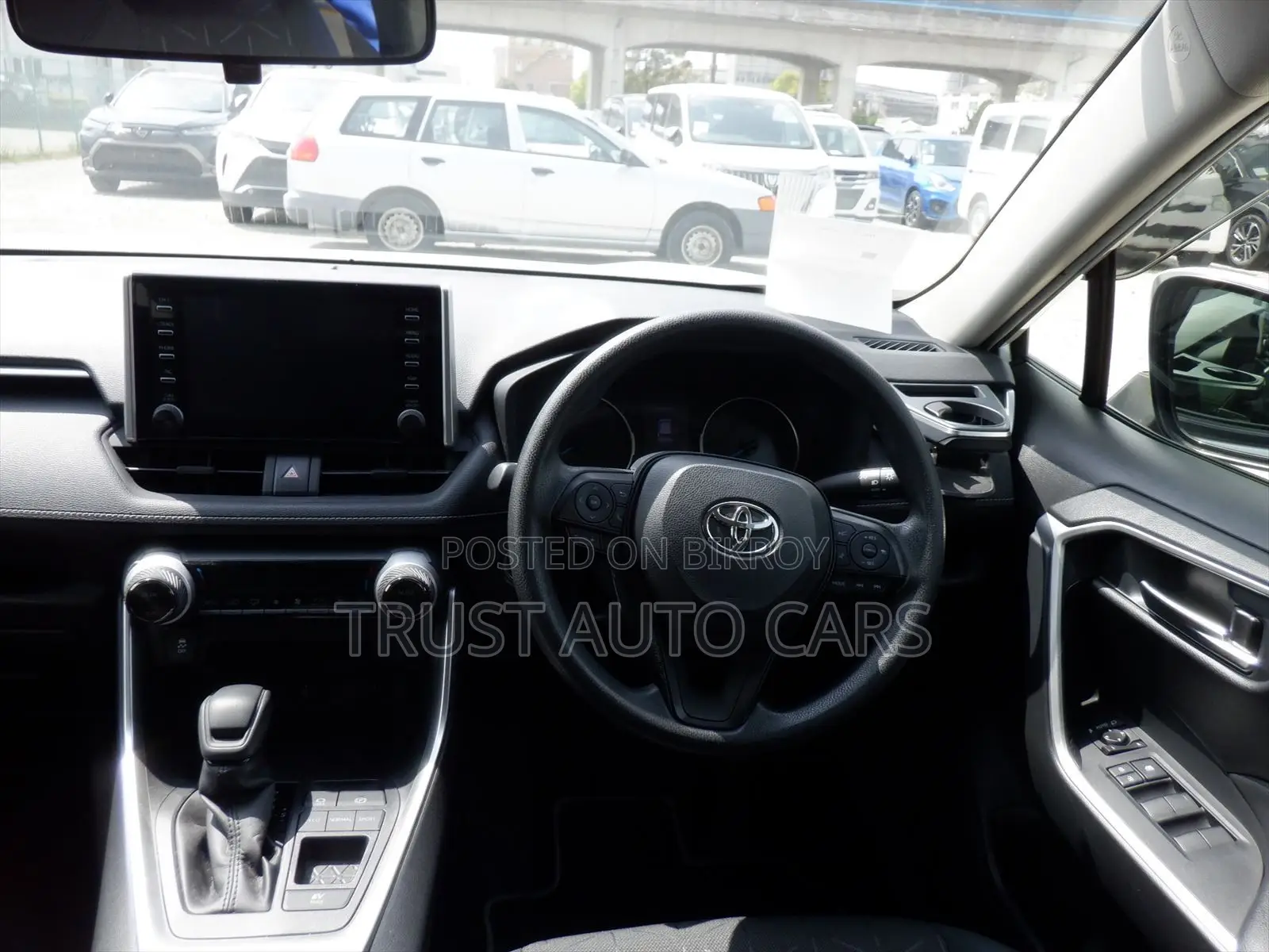 Toyota RAV4 2021 Pearl