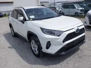 Toyota RAV4 2021 Pearl