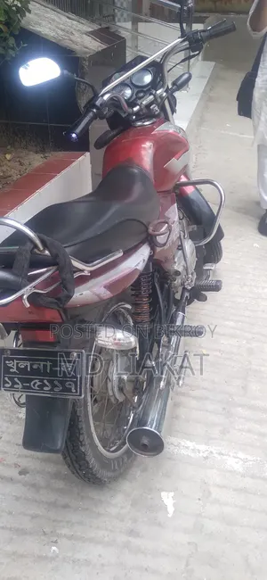 Bajaj CT 100X 2018 Red