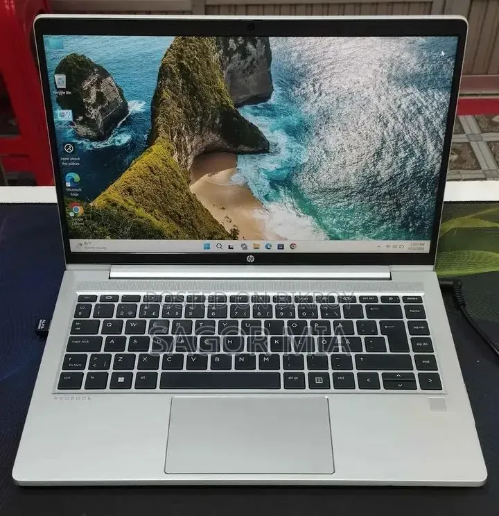 Laptop HP ProBook 445 G9 16GB AMD Ryzen 7 SSD 512GB