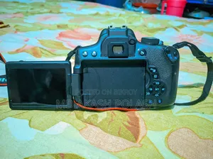 Canon 750d