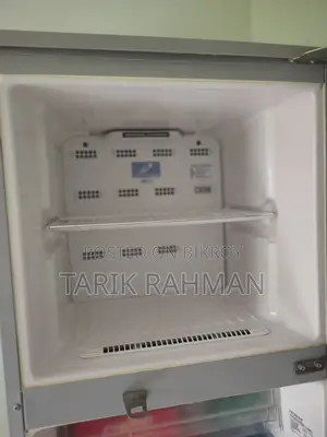 হিটাচি রেফ্রিজারেটর/ফ্রিজার