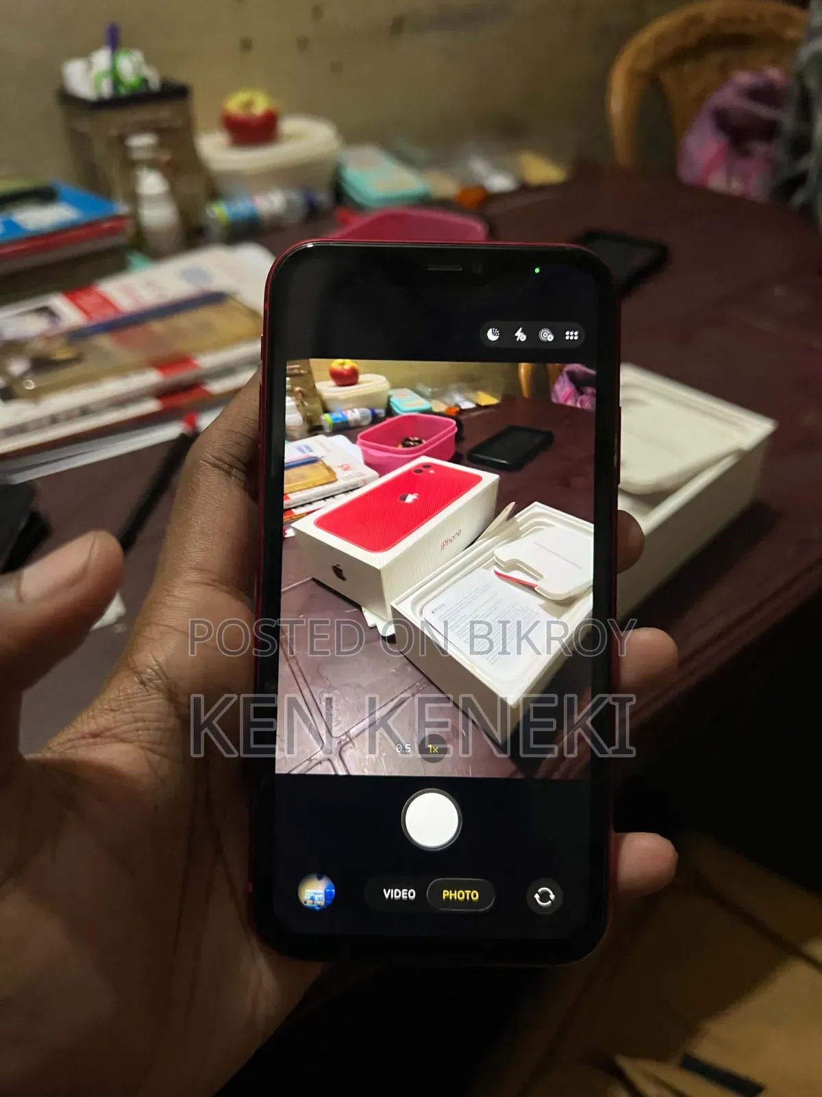 Apple iPhone 11 64 GB Red