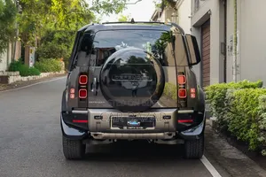 New Land Rover Defender 110 P300 S 2025 Matt Black