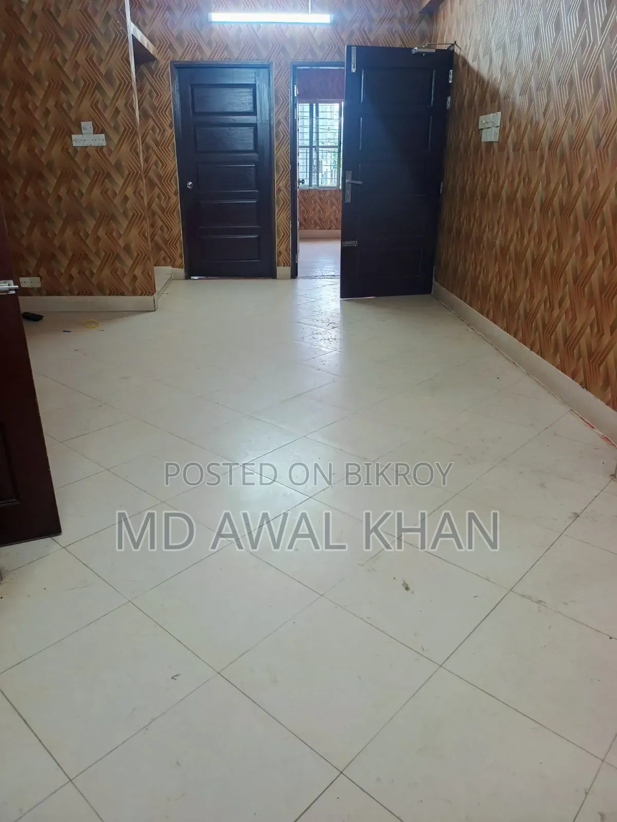 1900 Square Feet Ground Floor Rent at Banani