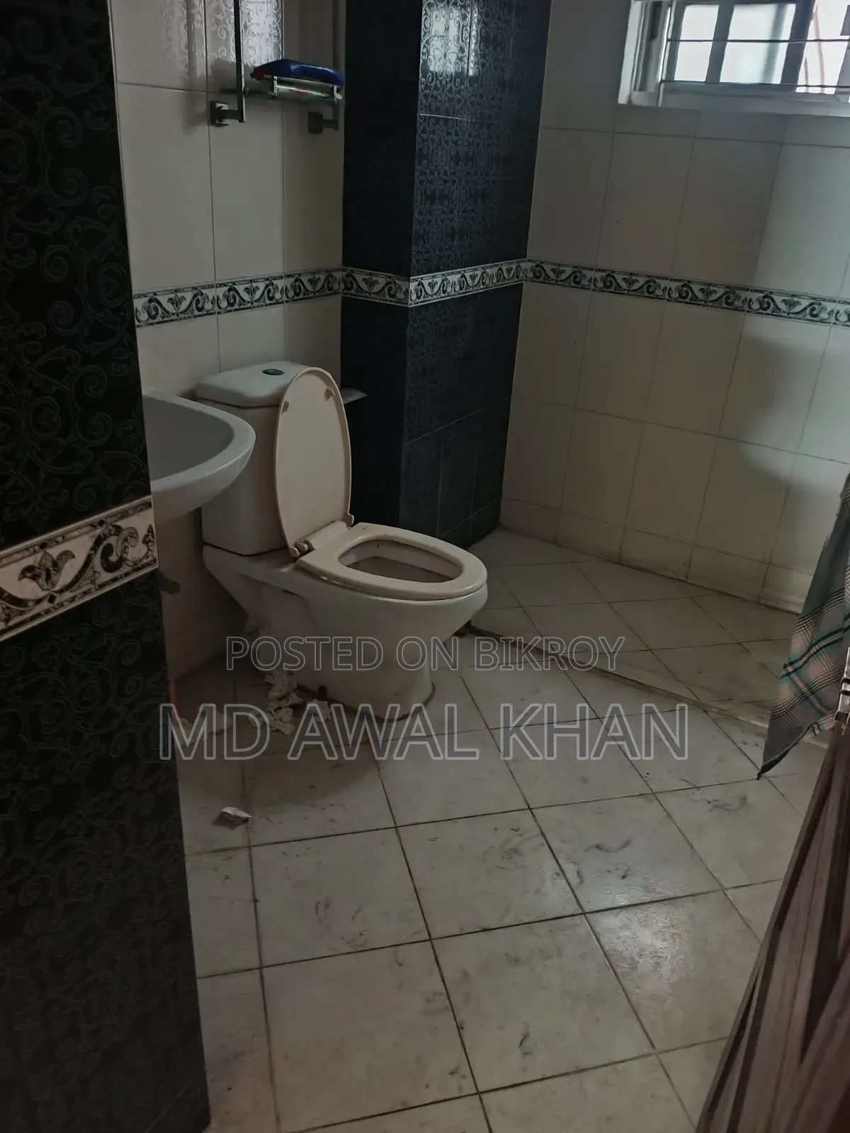 1900 Square Feet Ground Floor Rent at Banani