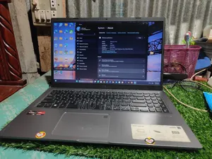 Laptop Asus Vivobook 15 20GB AMD Ryzen 3 HDD 512GB