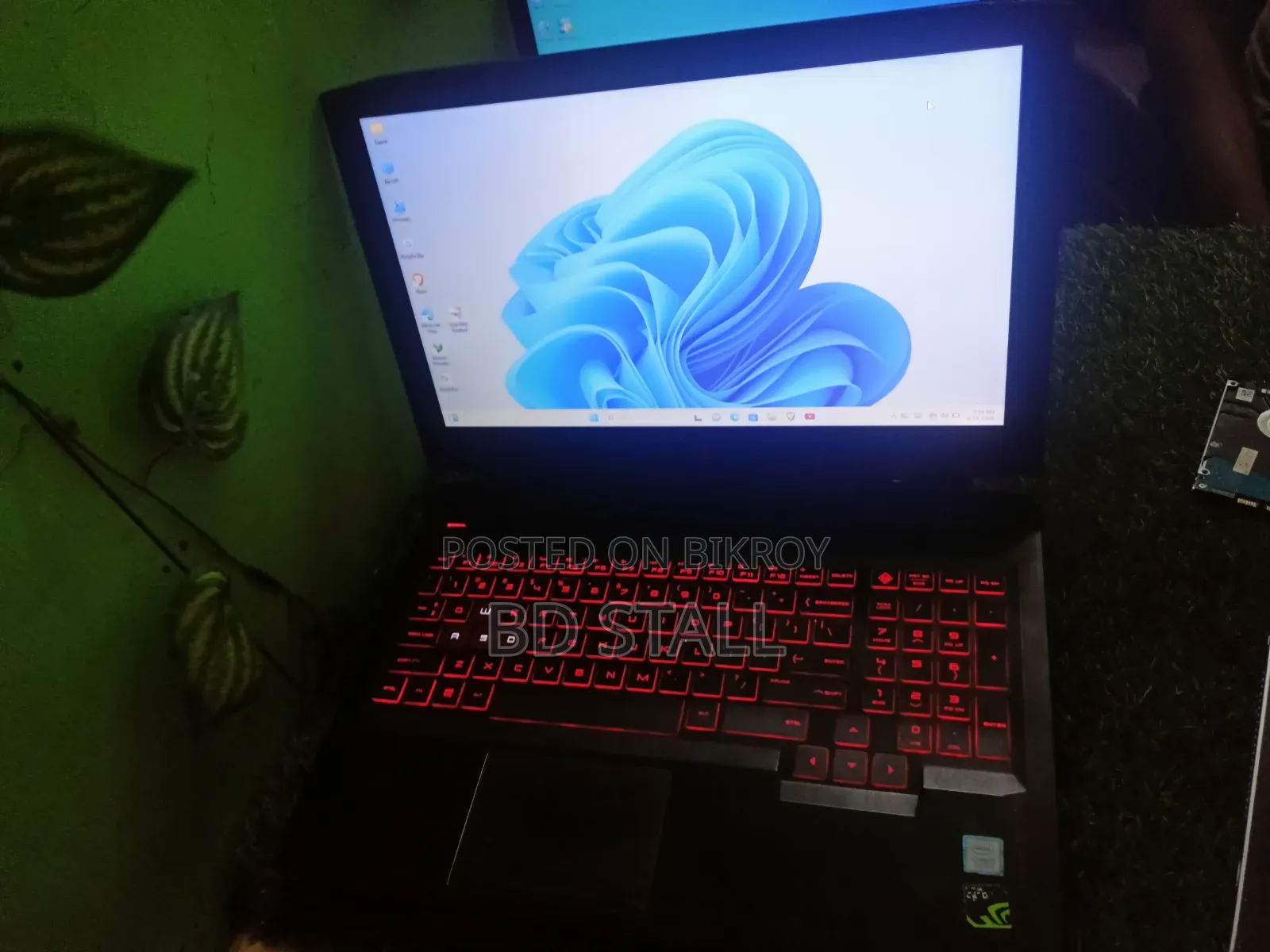 Laptop HP Pavilion Gaming Laptop 15-dk2xxx 8GB Intel Core i7 SSD 256GB
