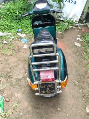 Vespa 150 1989 Green