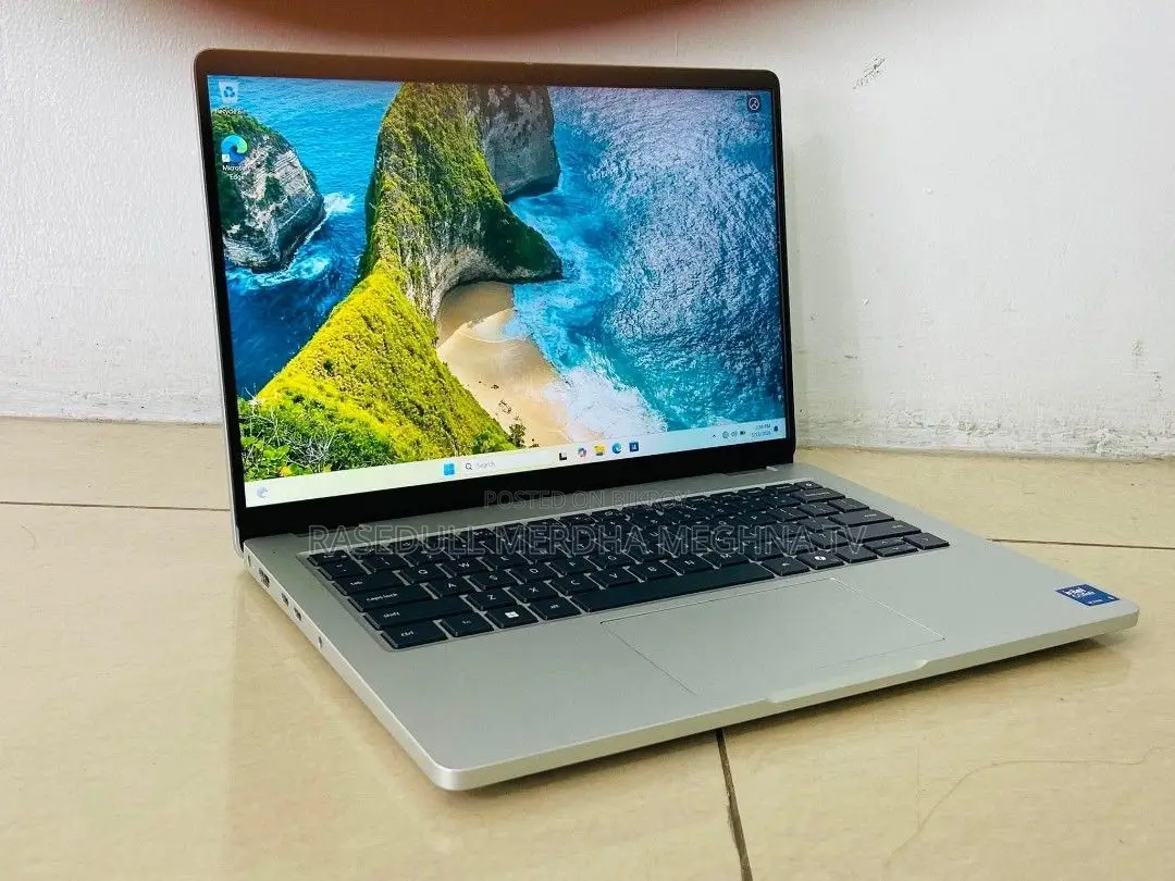 Laptop Dell 4GB Intel SSD 500GB