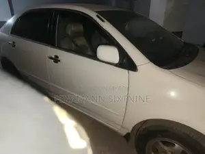 Toyota Corolla X 1.3 Automatic 2000 White
