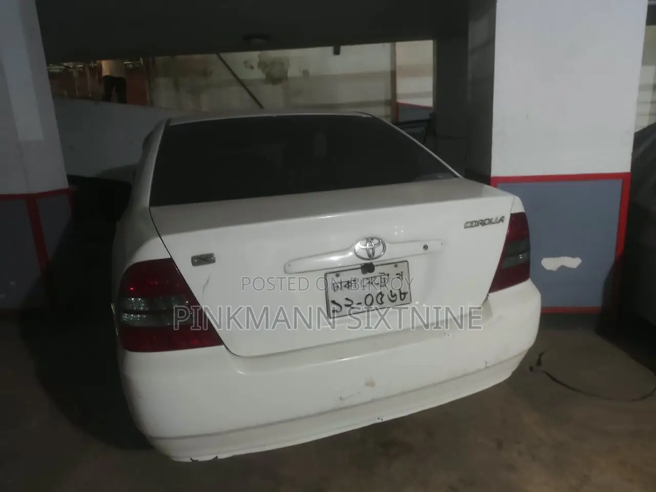 Toyota Corolla X 1.3 Automatic 2000 White