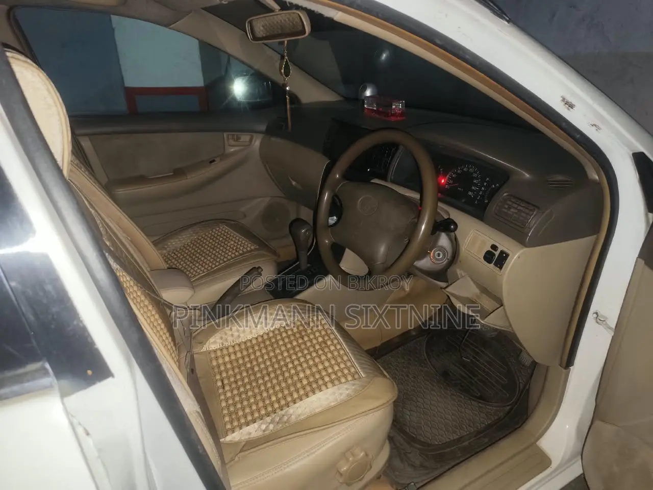 Toyota Corolla X 1.3 Automatic 2000 White