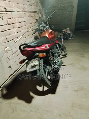 Bajaj Platina 100 2016 Red