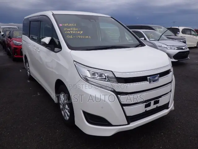 Toyota Noah 2021 Pearl