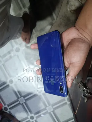 Samsung Galaxy A20 32 GB
