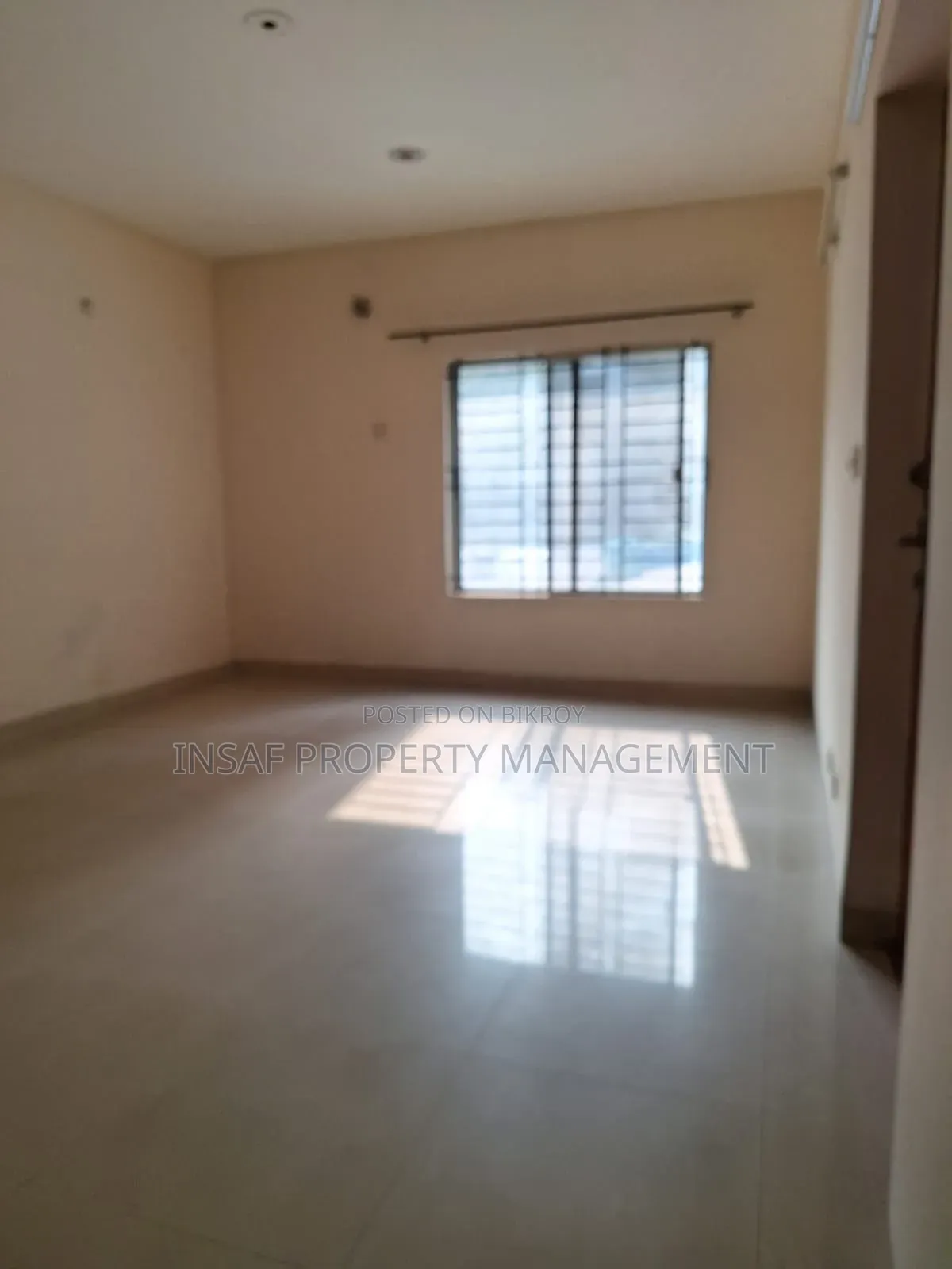 4 Bedroom Apartment in Gulshan for rent