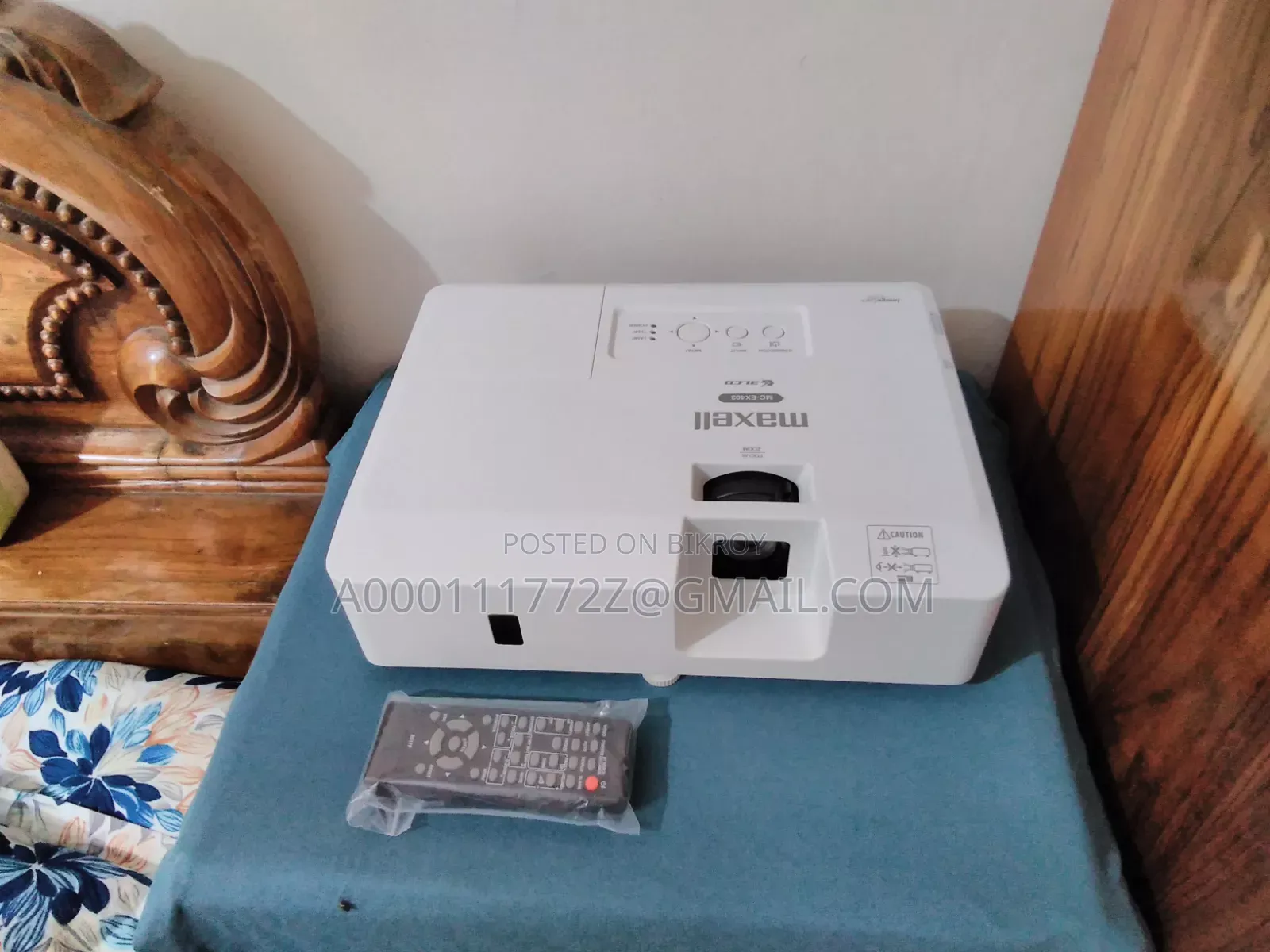 Maxell MC-EX403 NEW 4200 Lumens Multimedia Projector