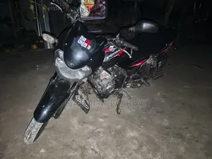 Bajaj Discover 135 2012 Black