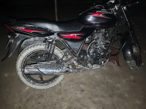 Bajaj Discover 135 2012 Black