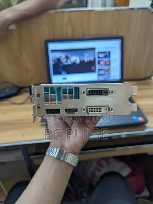 স্যাফায়ার ভেপর-এক্স আর৯ ২৮০এক্স ট্রাই-এক্স ওিসি ৩জিবি গ্রাফিক্স কার্ড