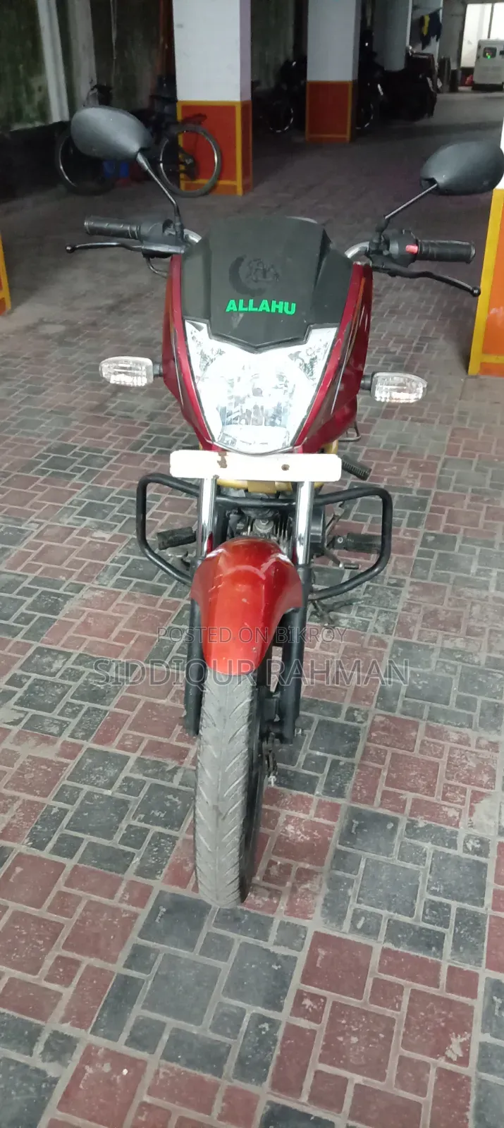Mahindra Centuro 2015 Red