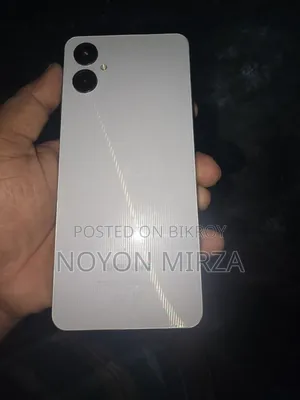 New Samsung Galaxy A06 5G 64 GB White