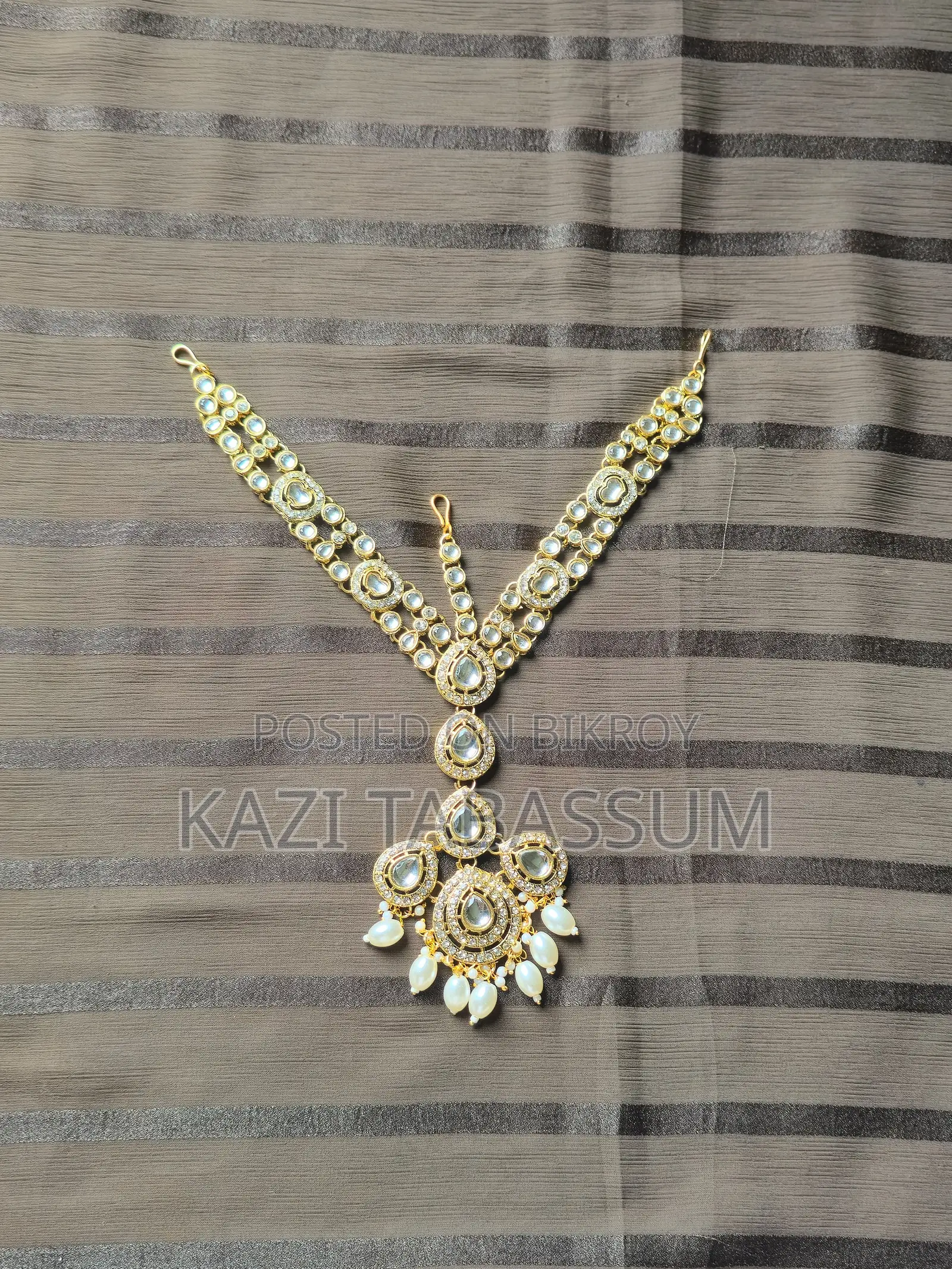 Unused Pakistani Kundan Bridal Jewellery Set.