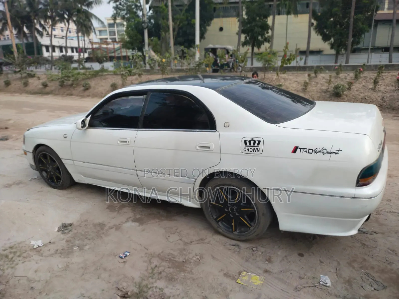 Toyota Crown 1993 Pearl