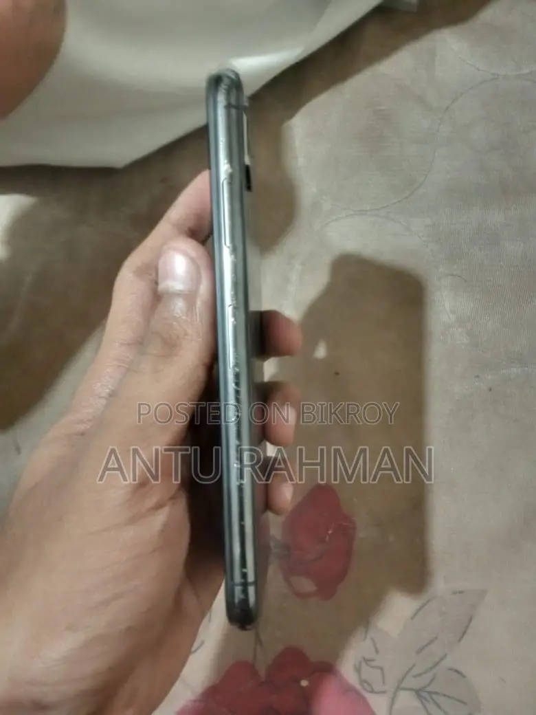 Apple iPhone XS 64 GB Black