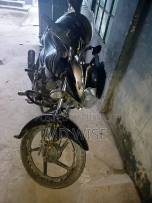 Bajaj Discover 100 2011 Black
