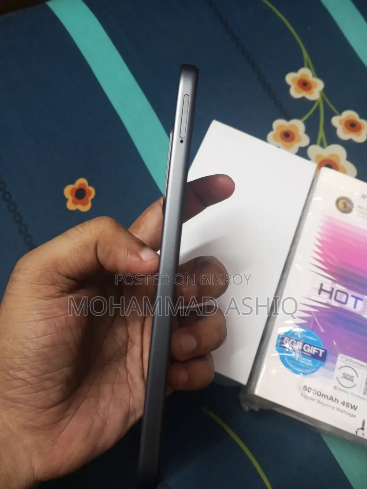Infinix Hot 70 128 GB Black