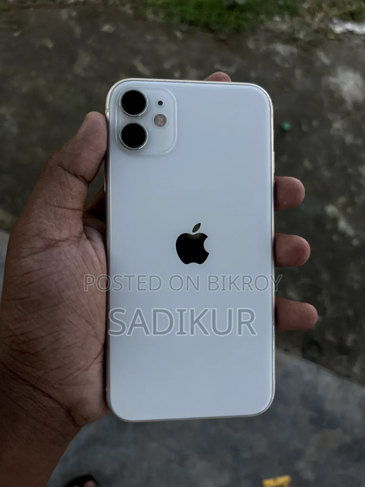 অ্যাপল আইফোন ১১ ৬৪ জিবি হোয়াইট