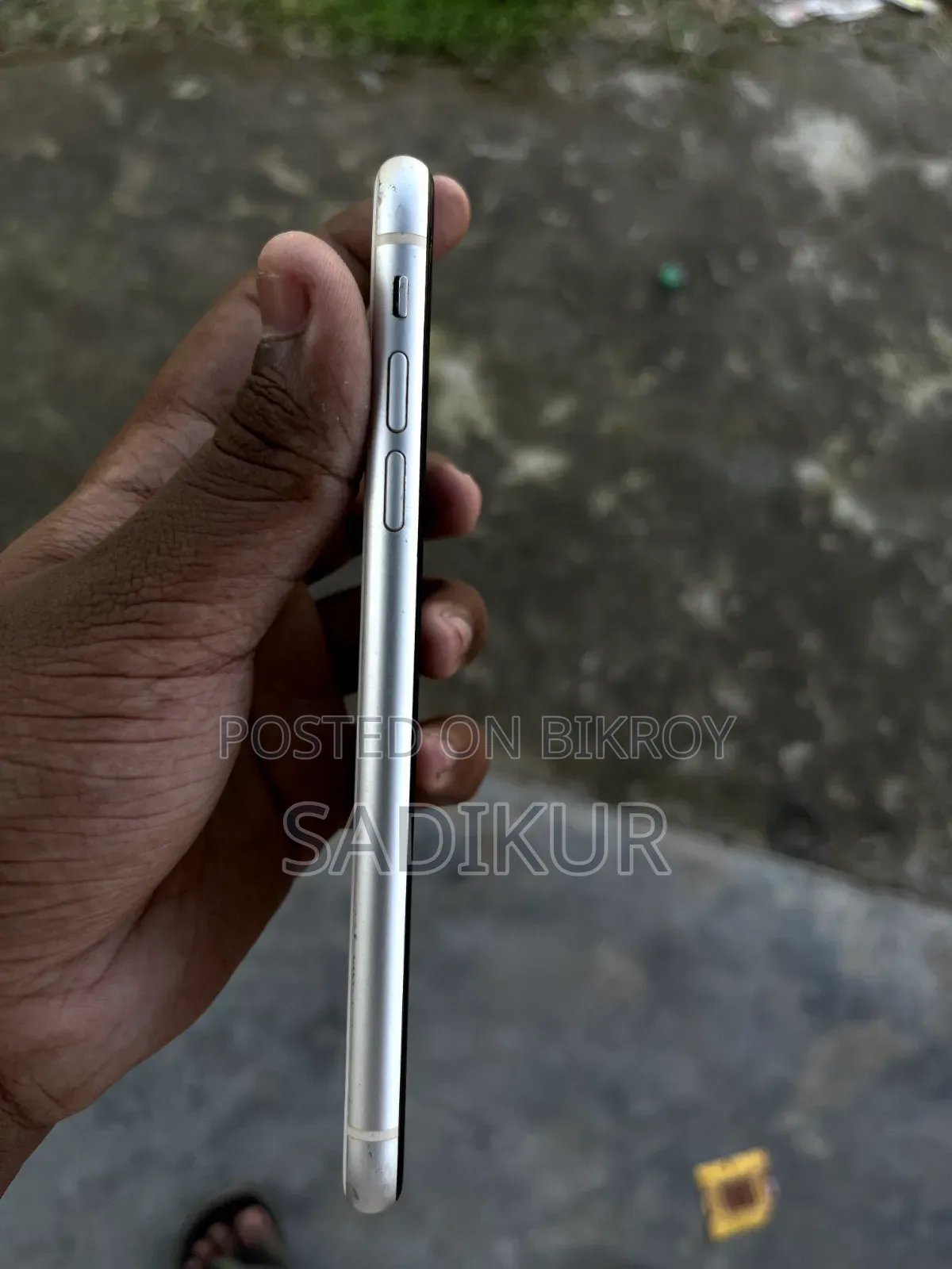 অ্যাপল আইফোন ১১ ৬৪ জিবি হোয়াইট
