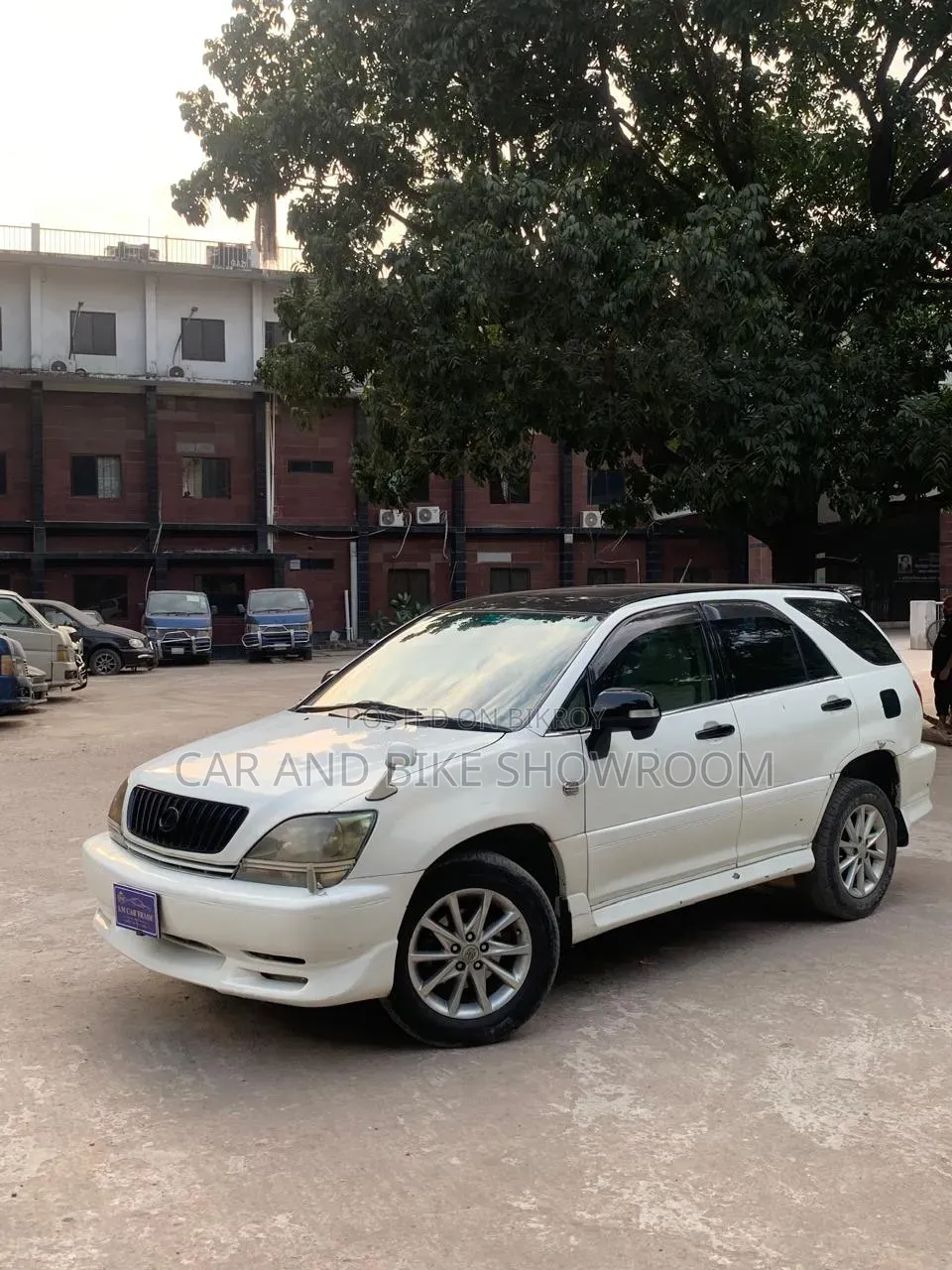 Lexus RX 300 4WD 1999 White