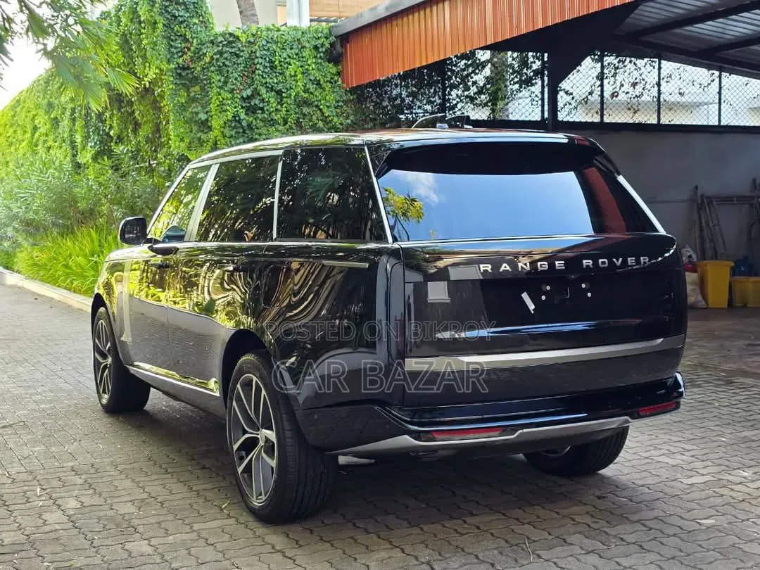 New Land Rover Range Rover P530 Autobiography LWB 2026 Black