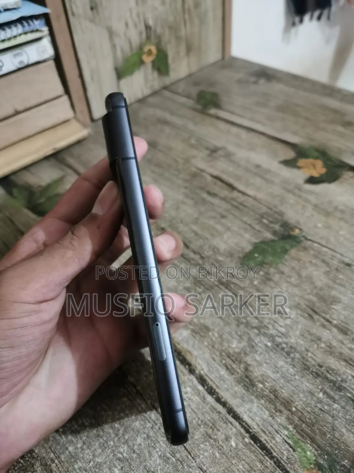গুগল পিক্সেল ৮ ১২৮ জিবি কালো