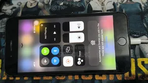 Apple iPhone 8 Plus 64 GB Black
