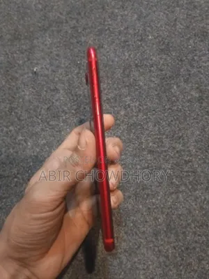 Apple iPhone 8 Plus 64 GB Red