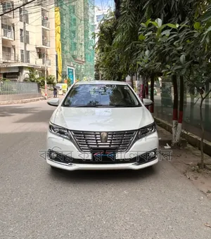 টয়োটা প্রমিও ২০২০ পার্ল