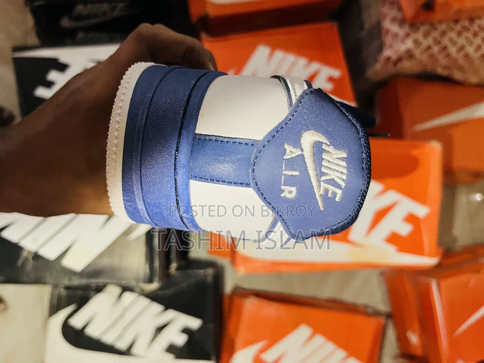 Nike Air Force 1