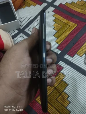 Samsung Galaxy J7 Nxt 16 GB Black