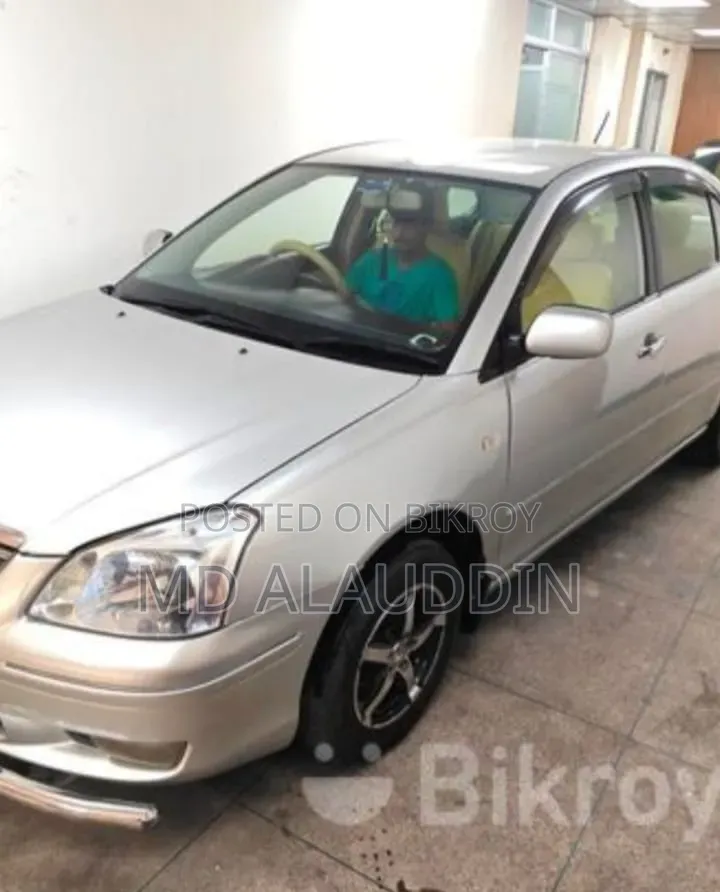 Toyota Premio 1.5 Front-Wheel Drive 2004 Silver
