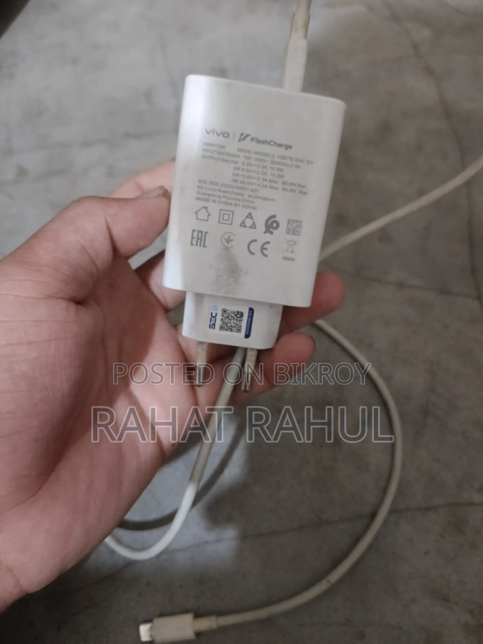 Vivo V27e 256 GB Silver