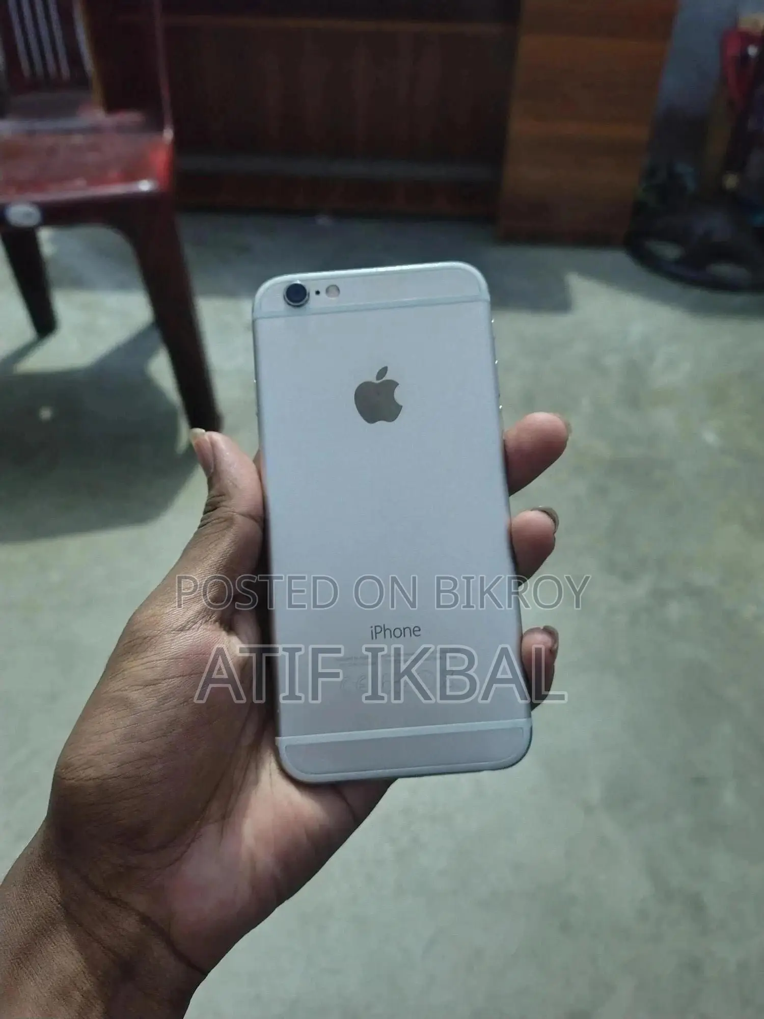Apple iPhone 6 16 GB Gold