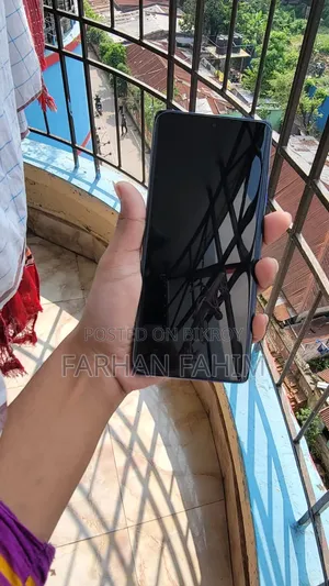 মোটরোহলা মোটো জি৮৫ ২৫৬ জিবি নীল