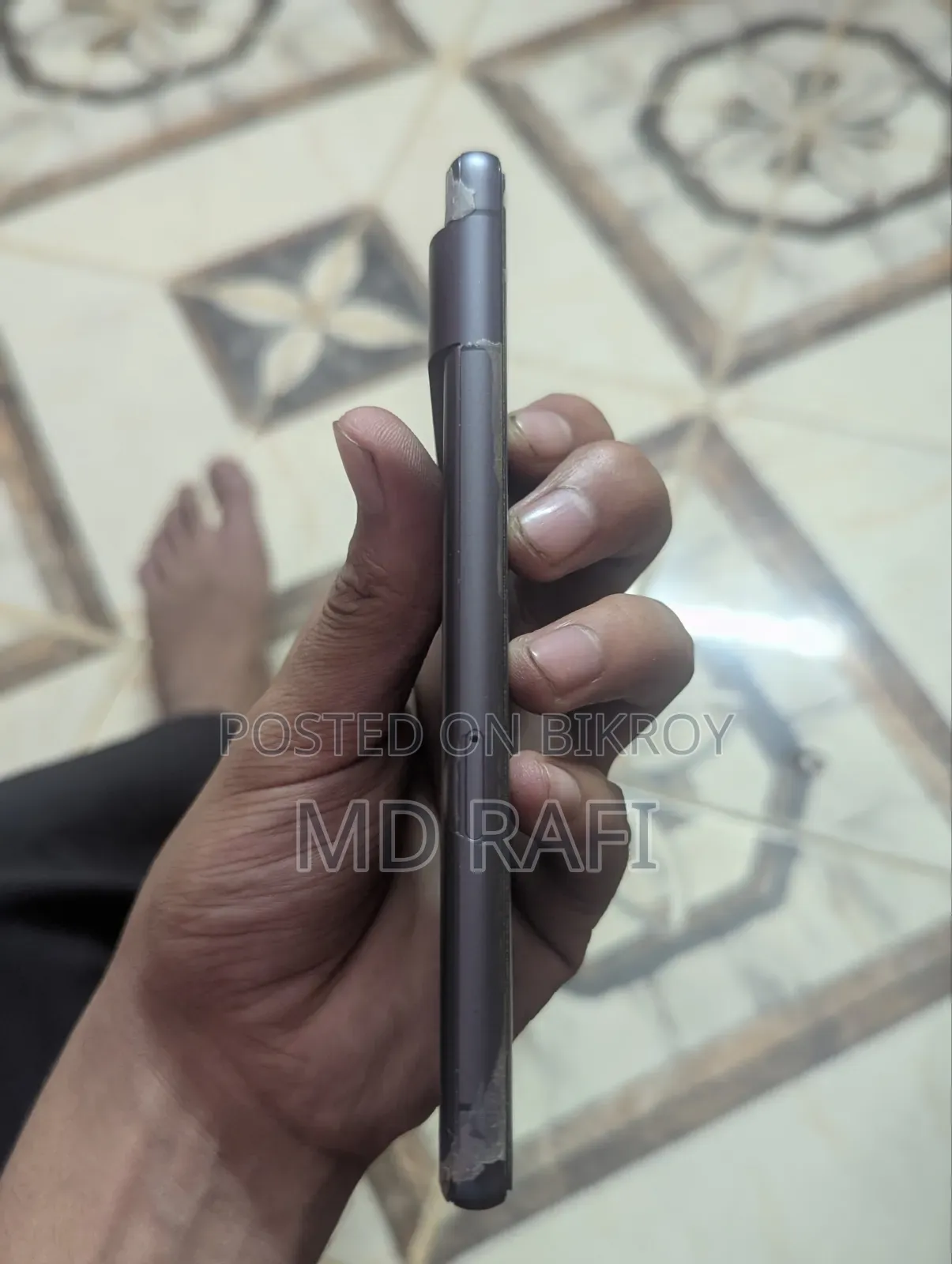 EL 128 GB Black