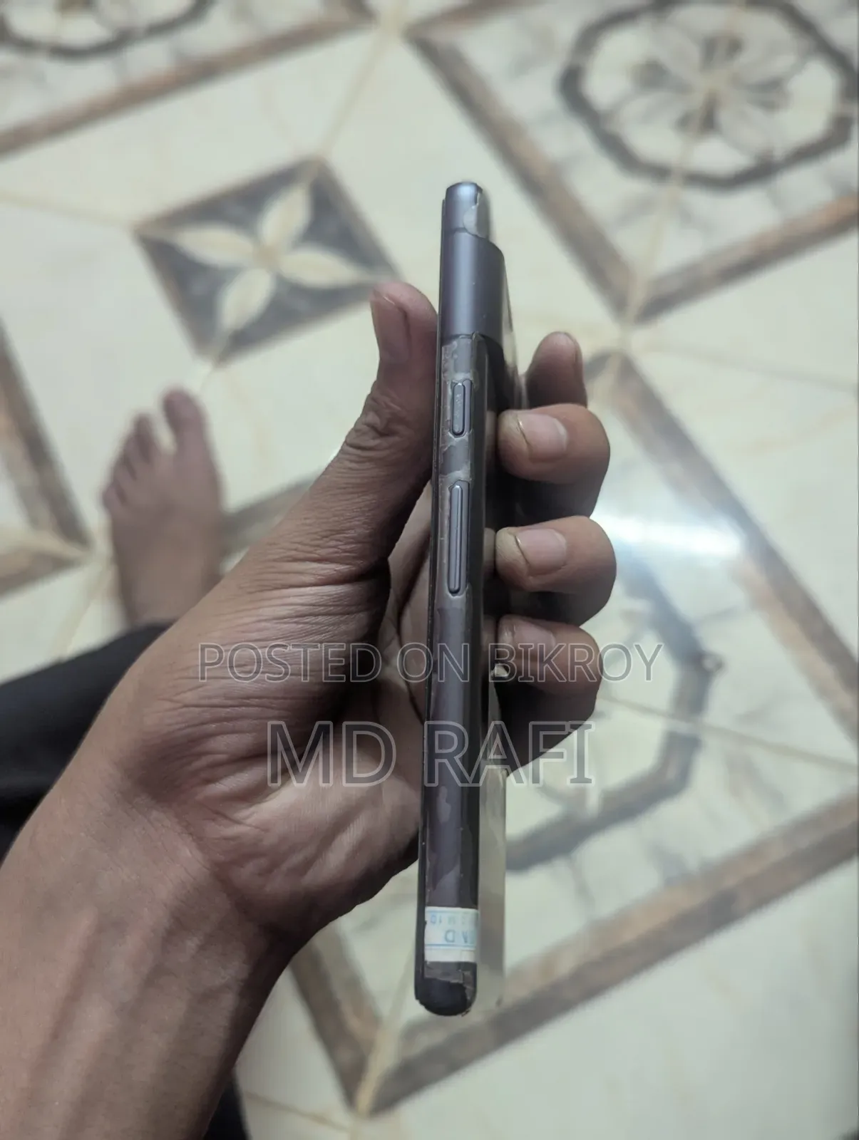 EL 128 GB Black