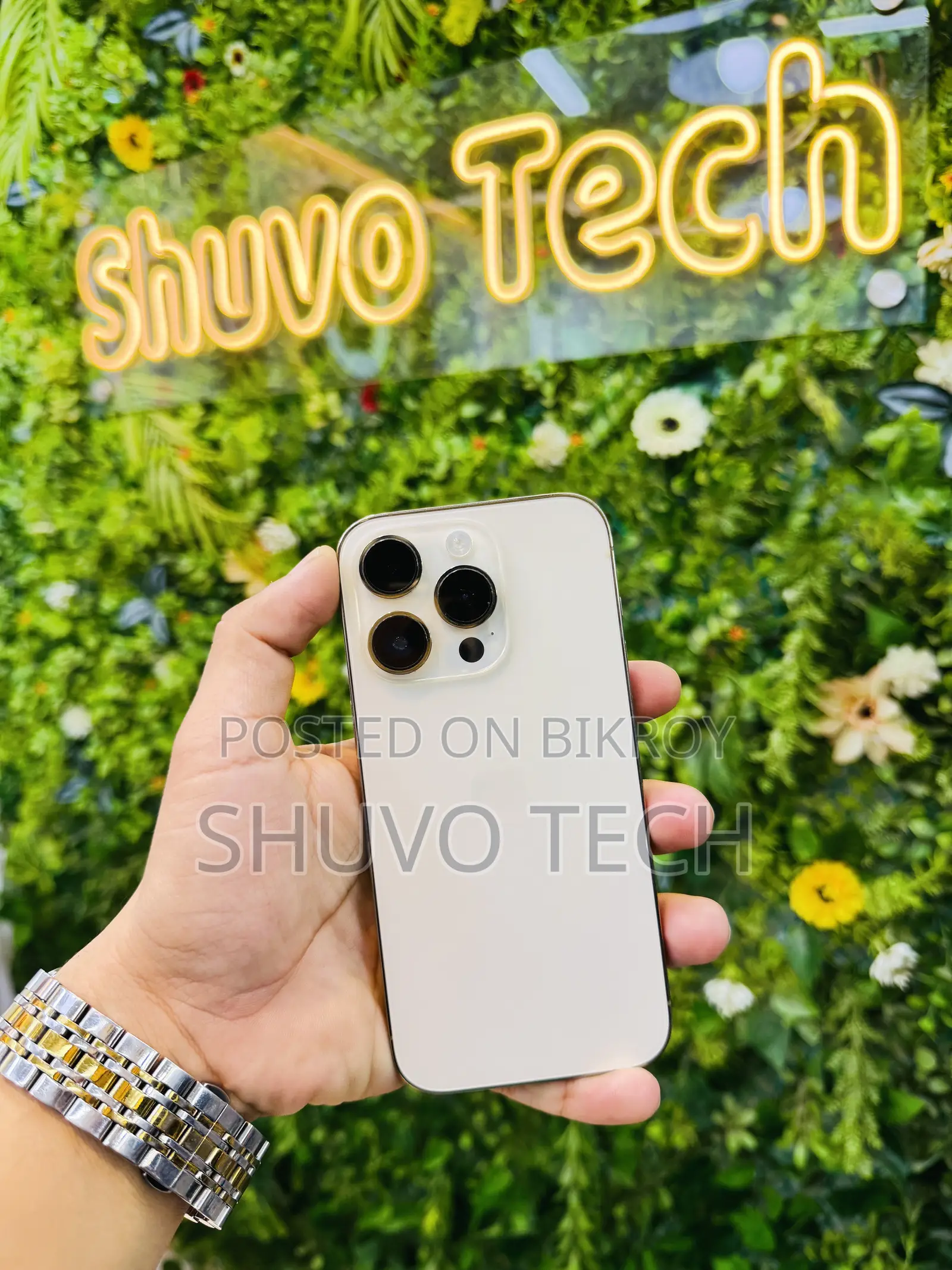 অ্যাপল আইফোন ১৪ প্রো ২৫৬ জিবি গোল্ড
